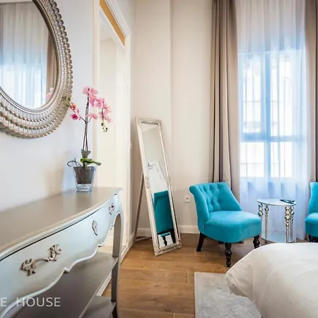 No13 Boutique House Гостевой дом 3*