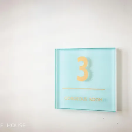 No13 Boutique House Гостевой дом