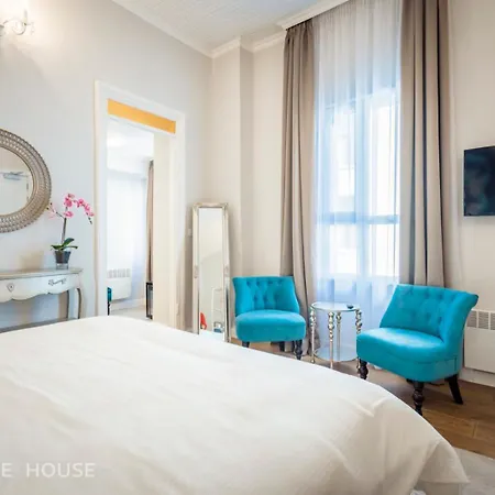 Гостевой дом No13 Boutique House 3*
