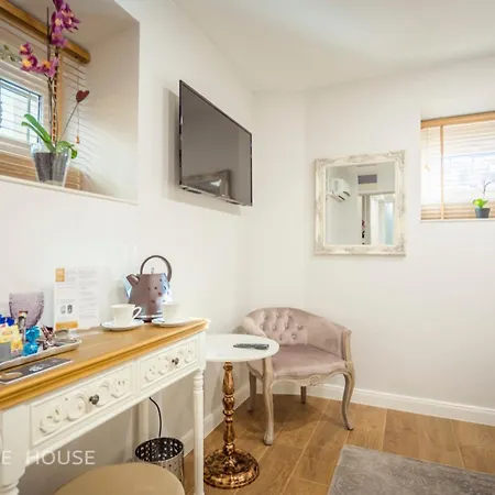 No13 Boutique House 3*