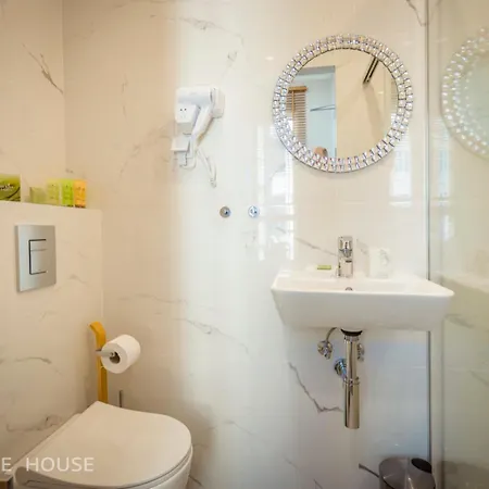 No13 Boutique House Гостевой дом