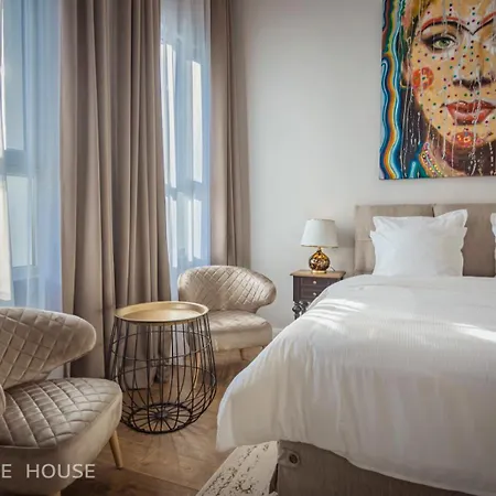 No13 Boutique House 3* Бургас