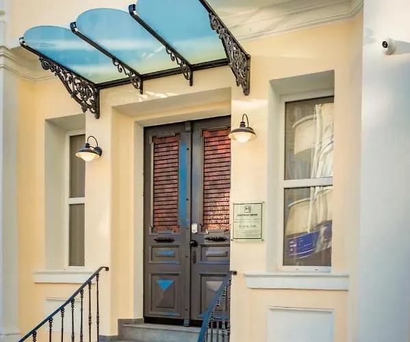 No13 Boutique House Πανσιόν