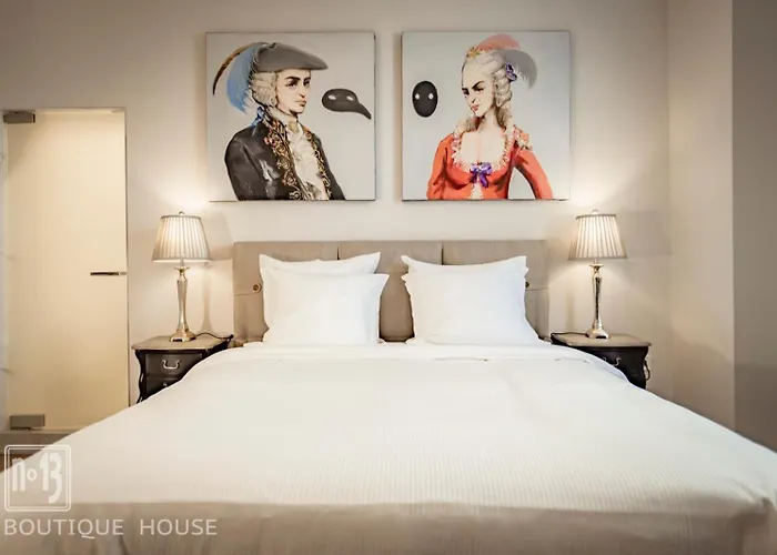 No13 Boutique House Pensionat