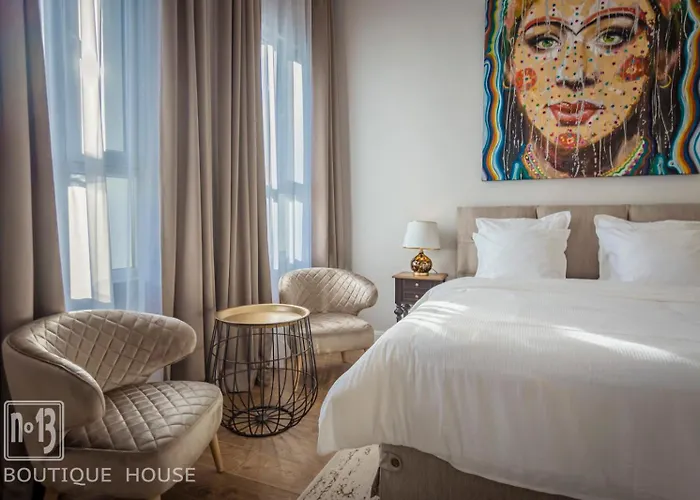 No13 Boutique House 3* Μπουργκάς