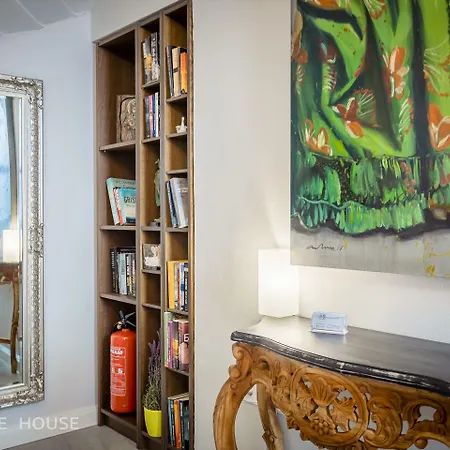 Guest house No13 Boutique House Burgas