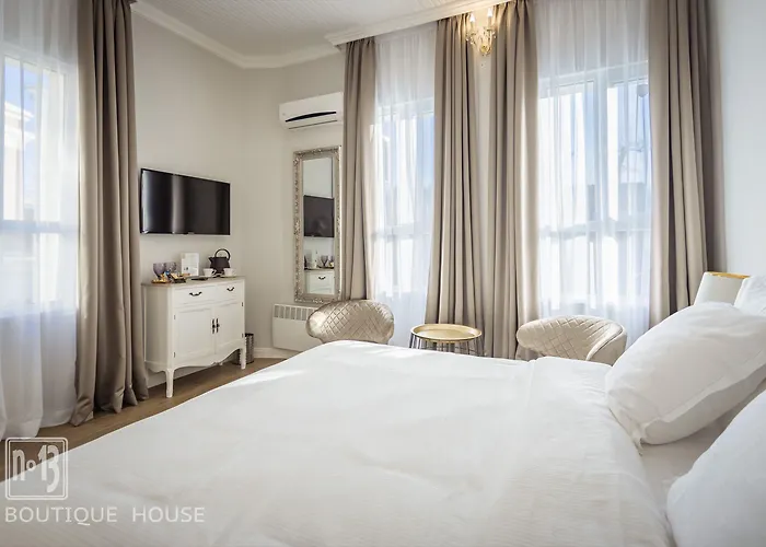 Gasthof No13 Boutique House Burgas City